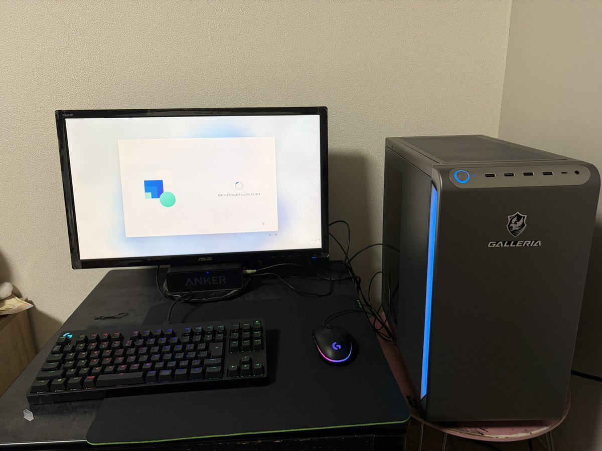 PC届いた！！！
めちゃかっこいい！！！