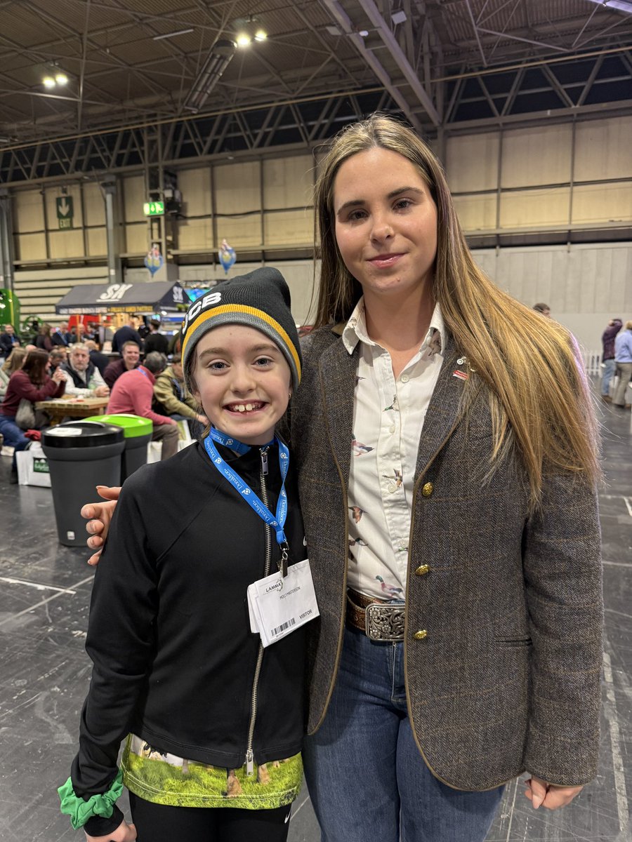 Berkshire Farm Girl 🚜🌾🇬🇧 tweet media