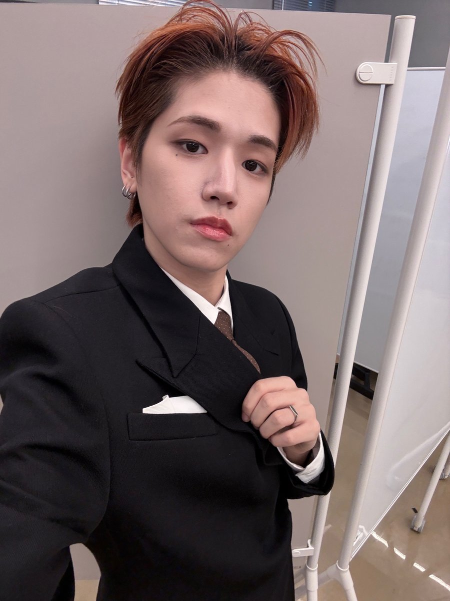 bndwiki's tweet image. 🌟 [#WEVERSE UPDATE] 260118 #RIWOO

I haven't posted this before, right??