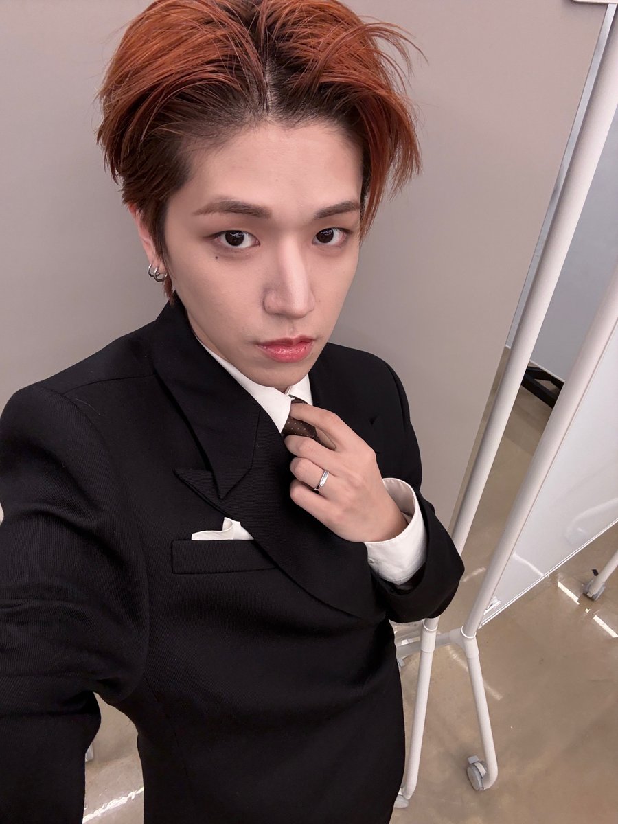 bndwiki's tweet image. 🌟 [#WEVERSE UPDATE] 260118 #RIWOO

I haven't posted this before, right??