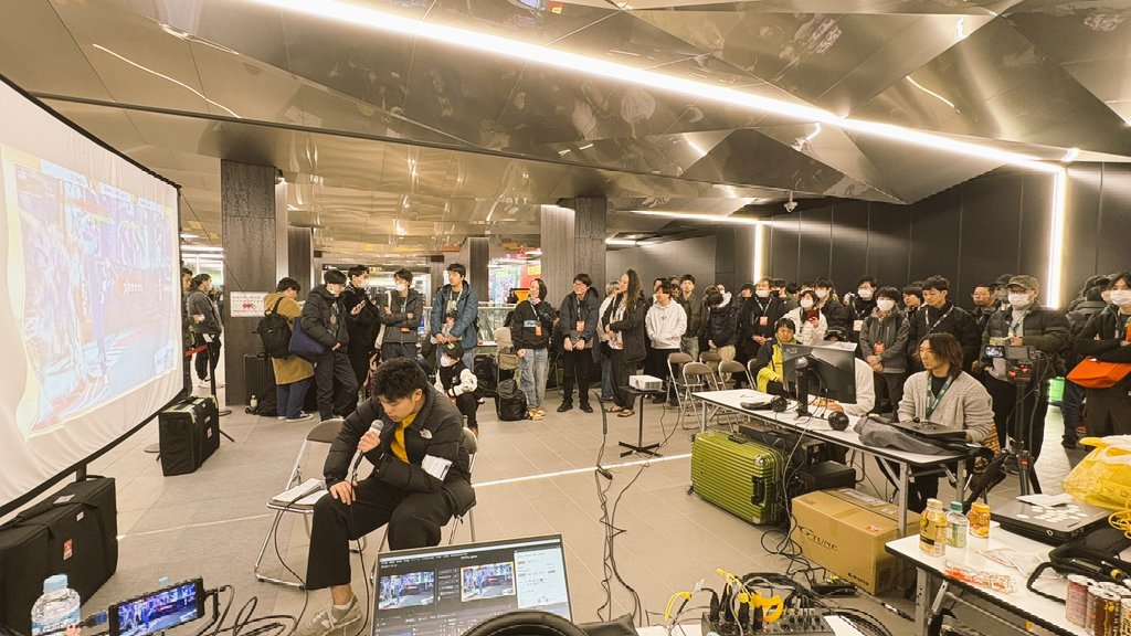 TECH CHASE tweet media