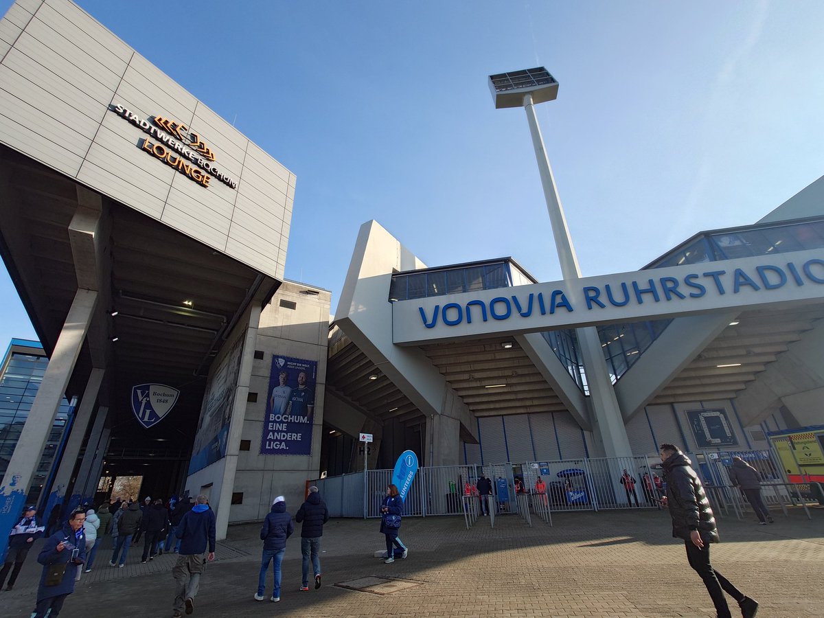 今日はここで社会科見学