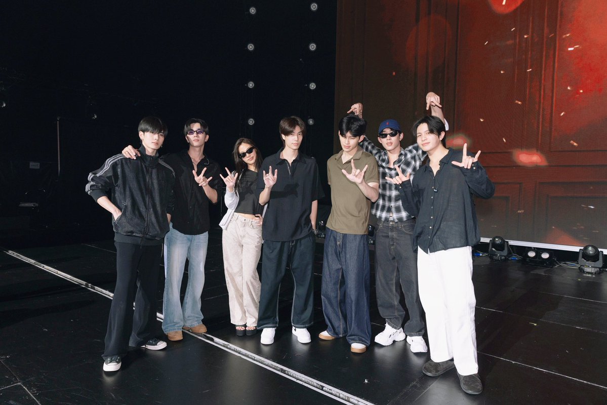 MeAndTheeGMMTV's tweet image. วันนี้มาสนุกกันต่อ ชาวมีสติพร้อม PARTY! แล้วครับ 🥳 #MeAndTheeSeriesAfterParty