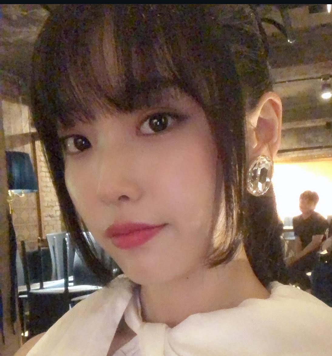 iumohae's tweet image. this look in hotel del luna was so underrated i need HER actually 🥲