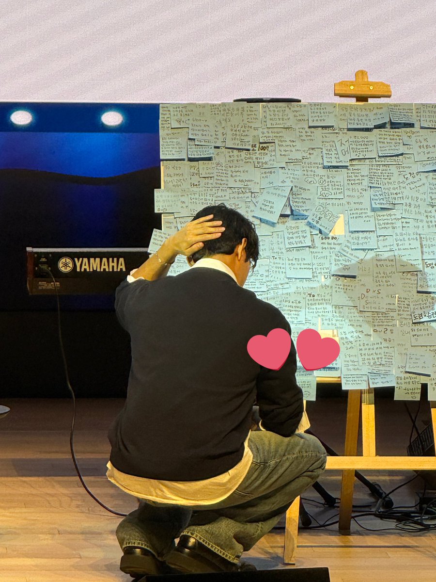 데이 tweet media