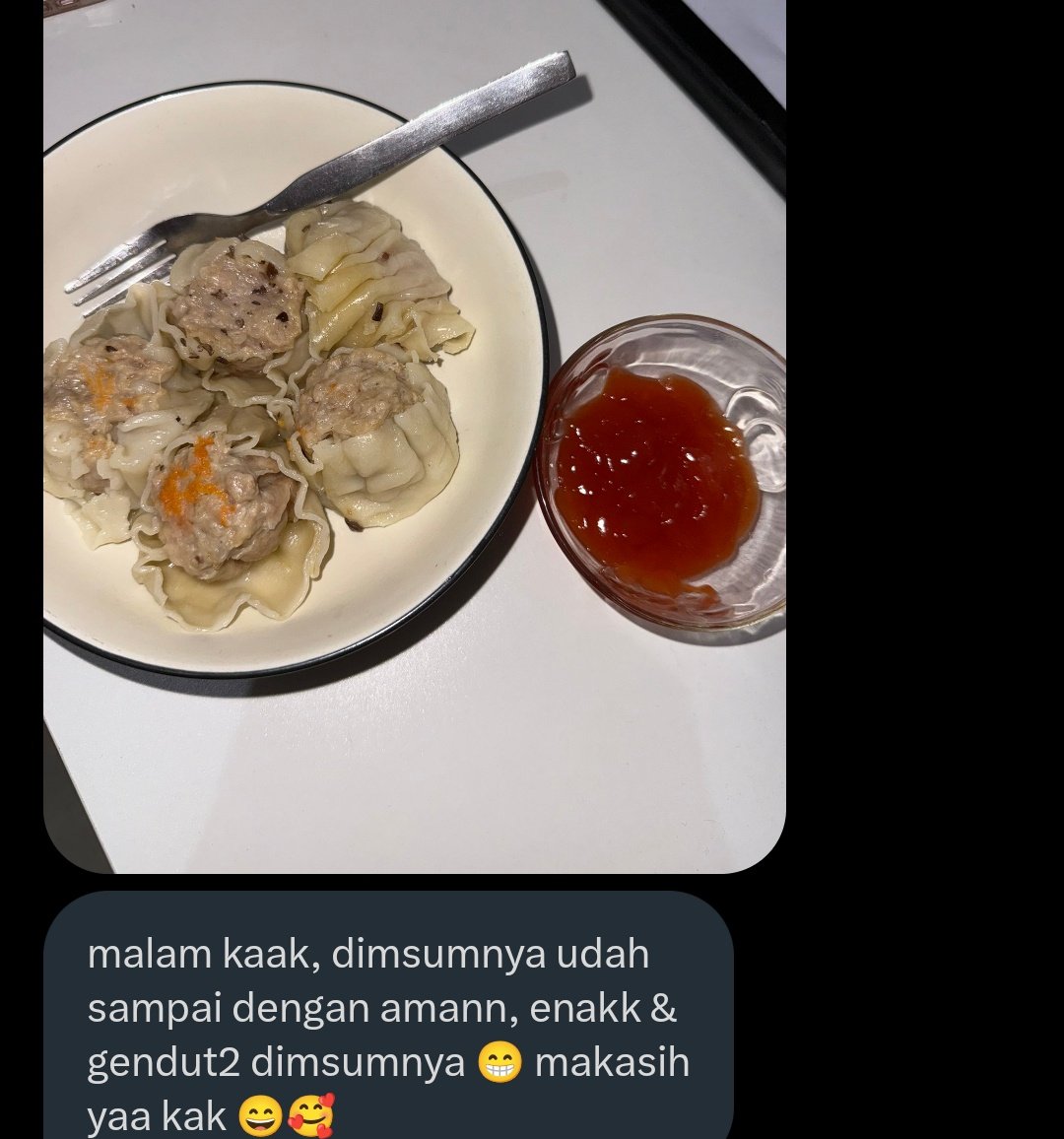 bakuldimsum_'s tweet image. In this economy..
Musim hujan jgn lupa nyetok dimsum dikulkas, Krn aku jualan dimsum 30rb/10pcs.
Dikirim dr TGR via Paxel flat ongkir 20rb max 6porsi all Jabodetabek.
Bisa Jumat berkah❤️
Order via DM.
Minta tolong Bantu RT postingan aku. Lagi sepi banget orderannya.
