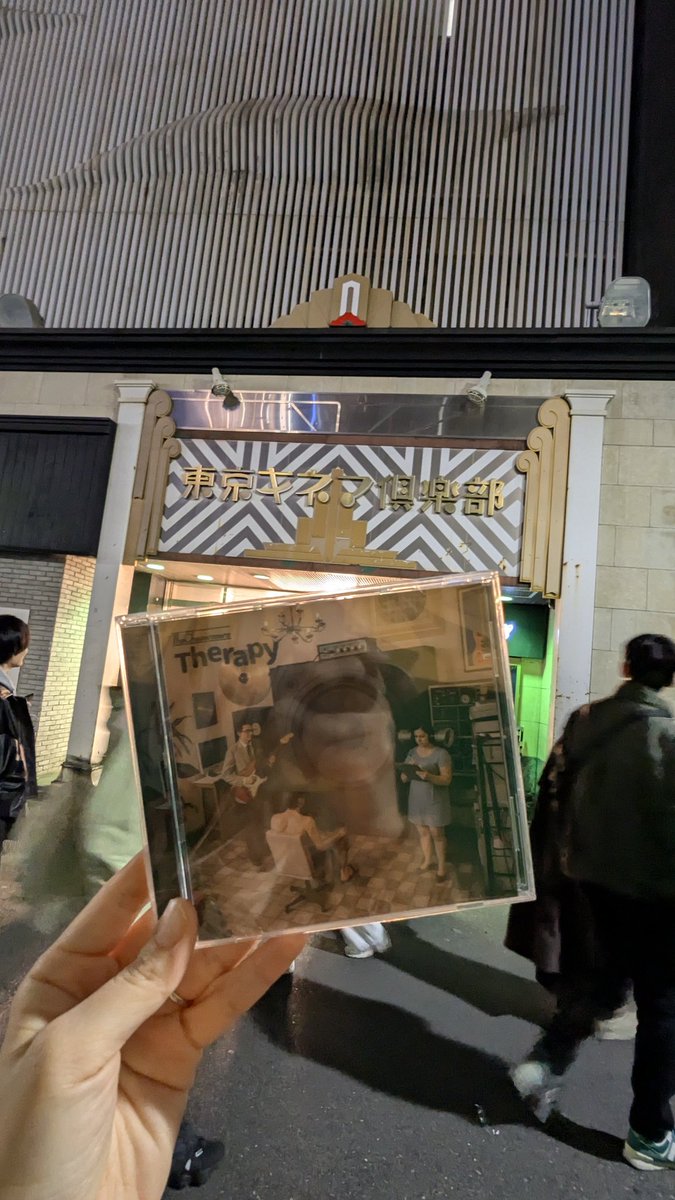 urielsson's tweet image. 久々のケセラ楽しかったー！前と変わらなかった。やっぱり大好きだなぁ。不器用だけど純粋な3人の音楽が好きです。これからも応援します。必ずまたライブに行くよ。15周年おめでとう！
 #TheCheserasera