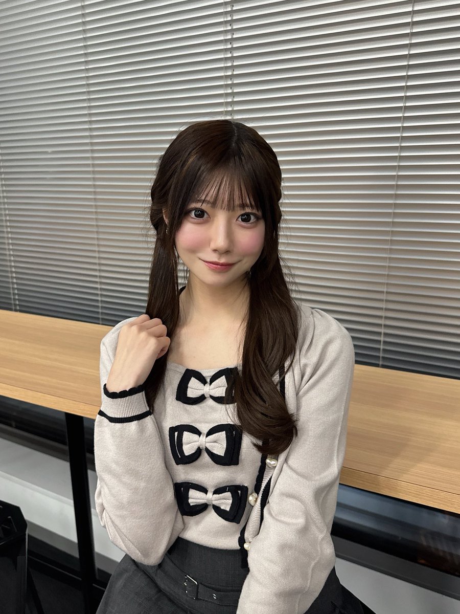 オンラインお話し会ありがとうございました！ サイン会は髪型