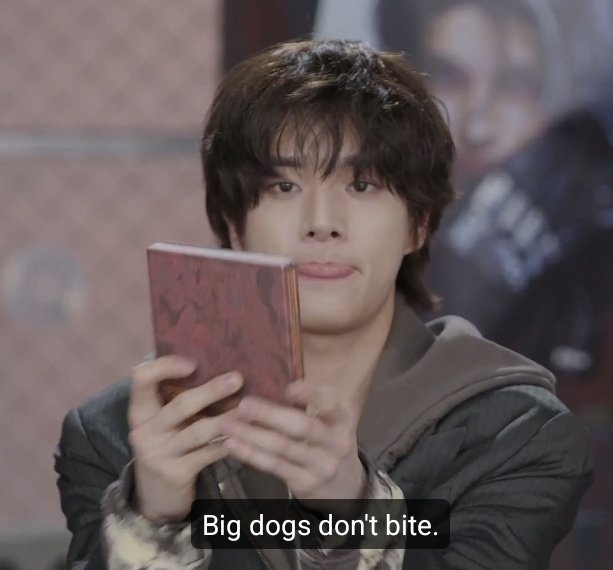 bundJakeSim's tweet image. "Big Dogs Don't Bite"

ㅋㅋㅋㅋ he's so fluffy 😭🫳🫳🫳