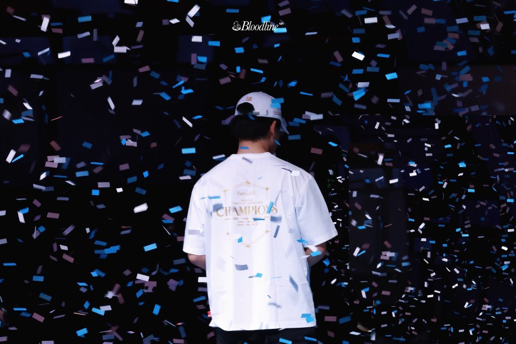 whoop995's tweet image. 결국 지금의 힘듦도 넌 아름다운 결과의 과정으로 만들어줄테니까