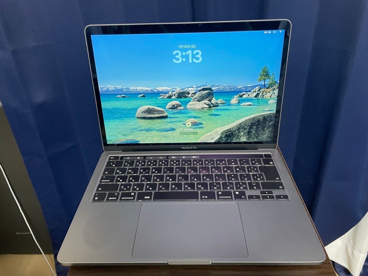ひょんなことからMacBook Pro（初MacBook）を中古ですがお迎えしました。

アプリ開発用に頑張ってもらいます。