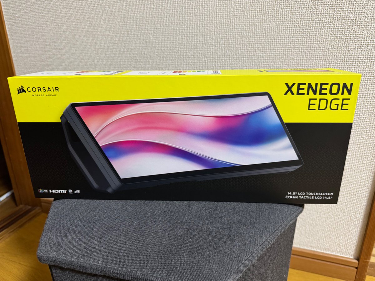 秋葉原で使用してないものを買い取りにだしたりしながらうろちょろしていたら。CORSAIRの商品に強いお店で店頭で在庫を見つけてしまい、、、
ネットや販売店で在庫切れで探してる人達もたくさんいるようで気になっていた商品だったから衝動買いしてもうた💦

CORSAIR XENEON EDGE