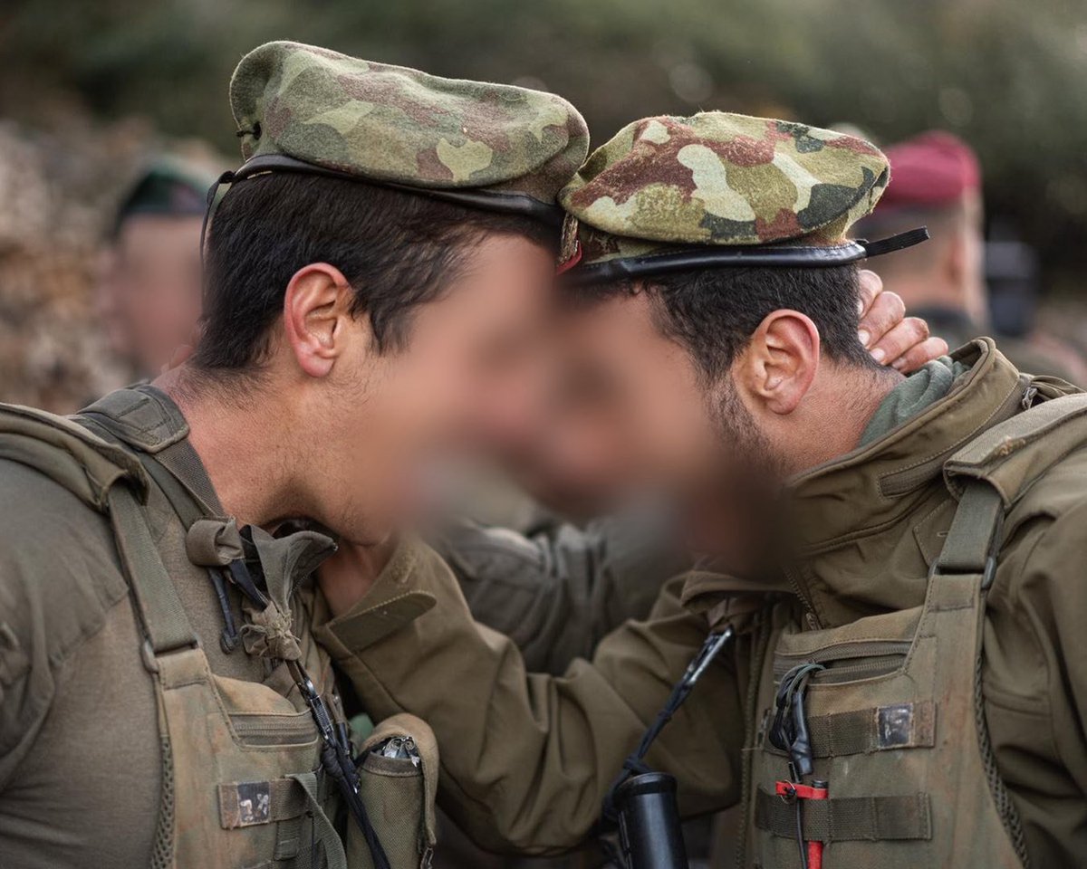 EliAfriatISR's tweet image. Brothers in arms.