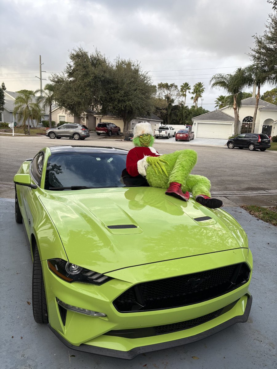 PartyEnter tweet media