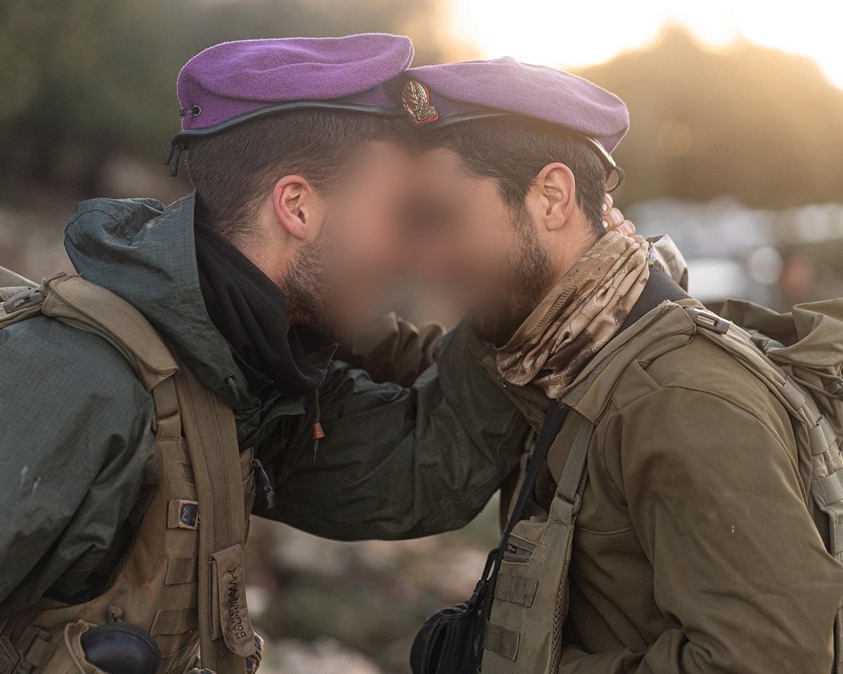 EliAfriatISR's tweet image. Brothers in arms.