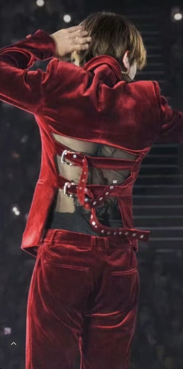 BAEKIGL00's tweet image. …..