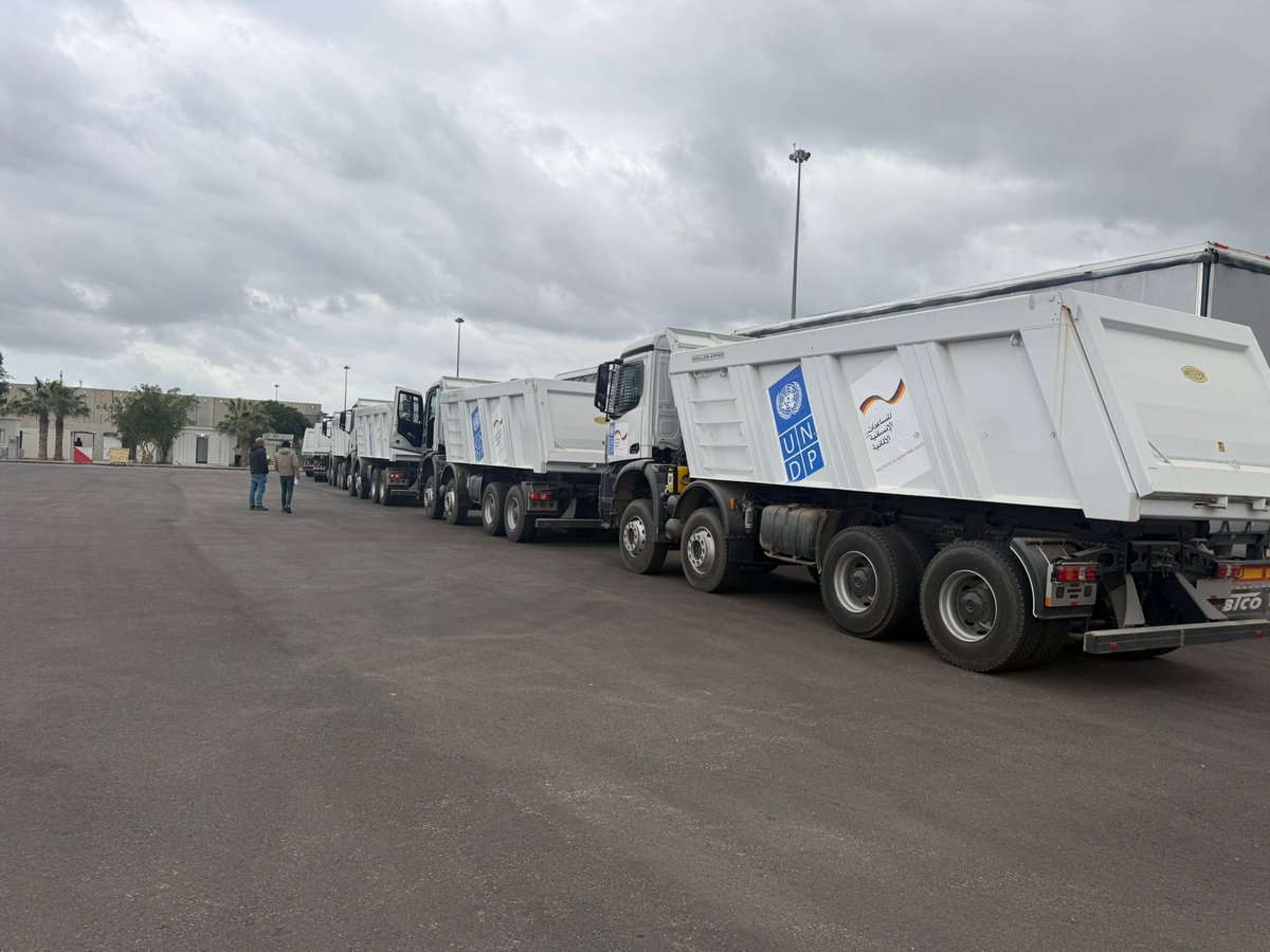 cogatonline's tweet image. Here is a list of our humanitarian efforts over the past week (11-17 Jan): 

🚛4,200 humanitarian aid trucks entered the Gaza Strip, according to the agreement. The trucks carried food, medical supplies and shelter equipment, based on the prioritization by the international…