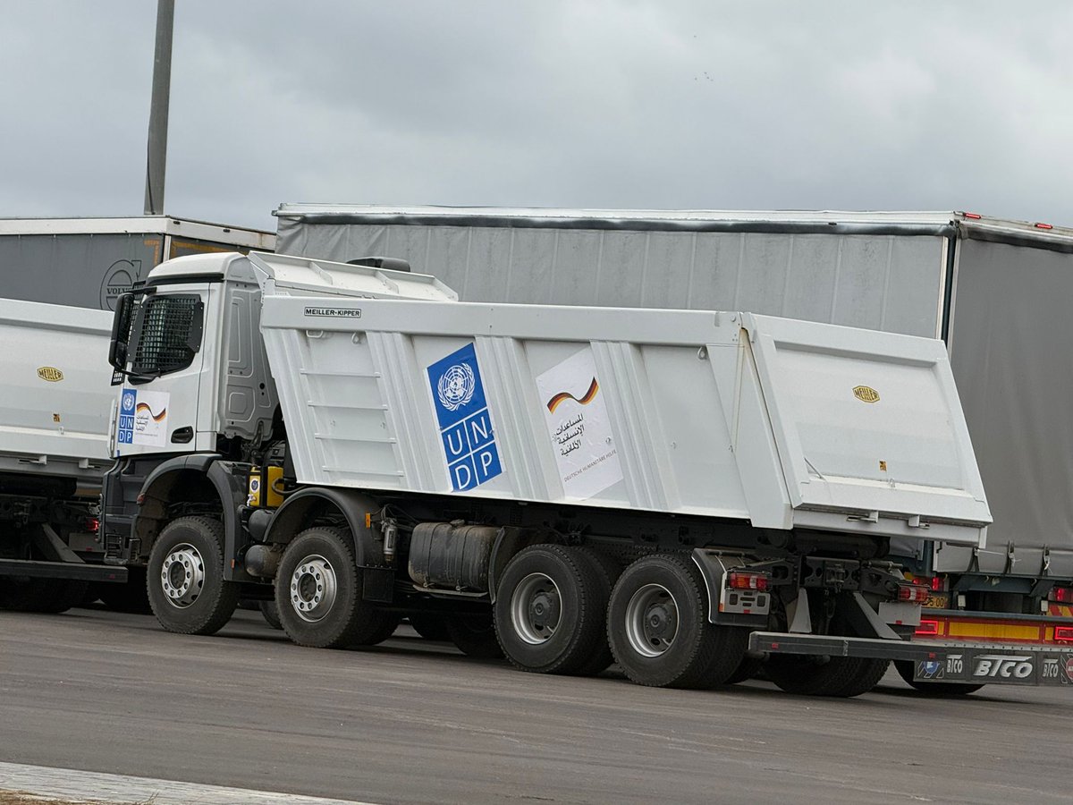 cogatonline's tweet image. Here is a list of our humanitarian efforts over the past week (11-17 Jan): 

🚛4,200 humanitarian aid trucks entered the Gaza Strip, according to the agreement. The trucks carried food, medical supplies and shelter equipment, based on the prioritization by the international…