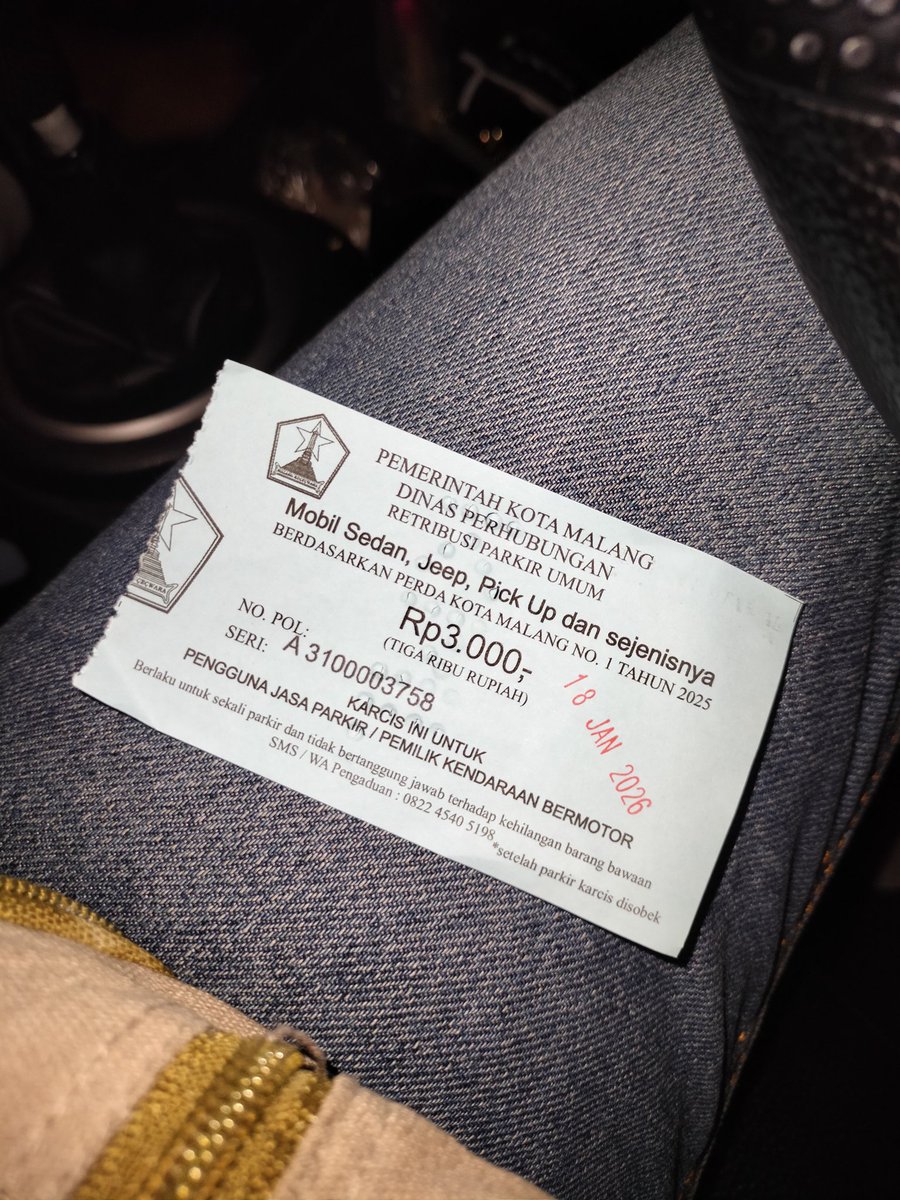 Sekedar info, waktu ke MOG parkir samping stadion gate portal pengambilan tiket rusak (masuk via jl. Tangkuban Perahu), menurut petugas sudah 2 bln belum diperbaiki pengelolah. Mungkin bisa dibantu atensinya agar diperbaiki. <a href="/infomalang/">Info Malang</a> cc <a href="/yusufgunawan/">Yusuf Gunawan</a>