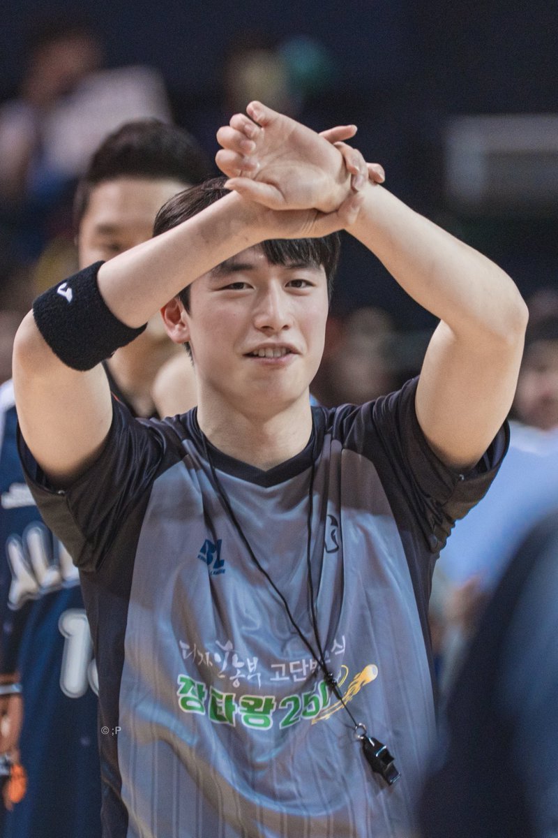 푸리롱 tweet media