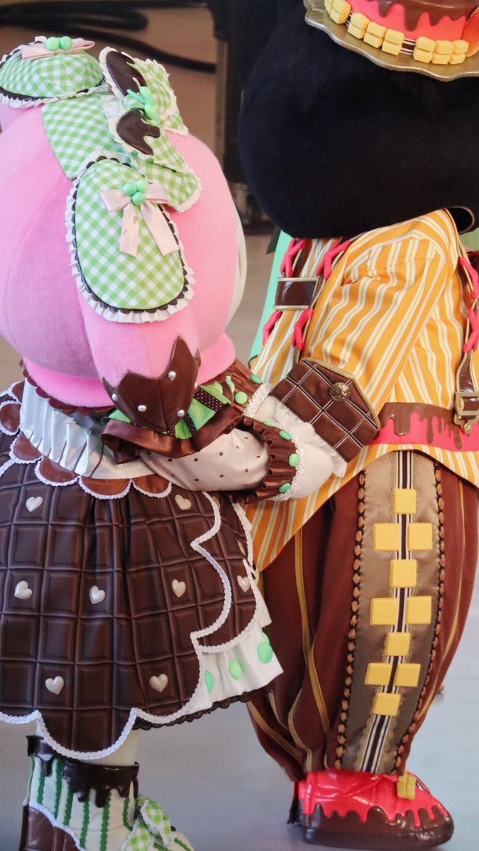 _celw's tweet image. ニヤニヤしてる