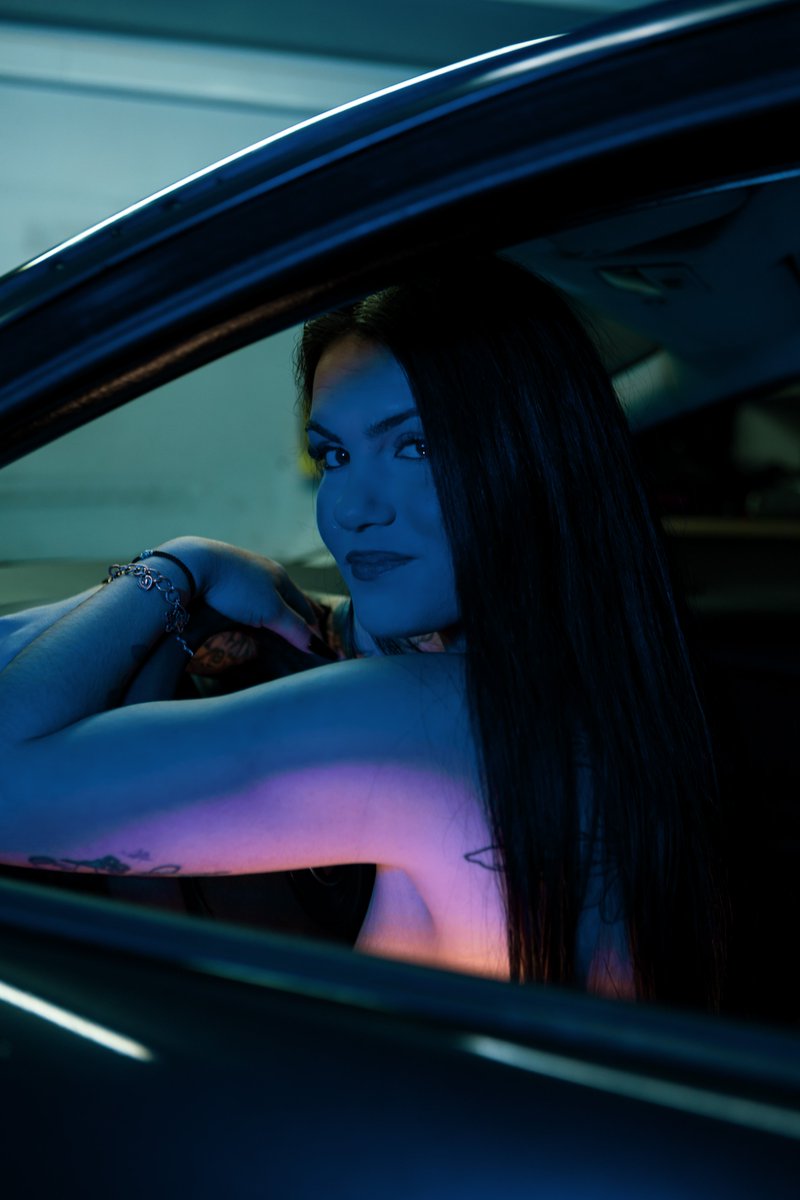 cortesvisuals's tweet photo. Midnight Blue completo em https://t.co/1frzIcrsY0 https://t.co/mEQmOruXMm