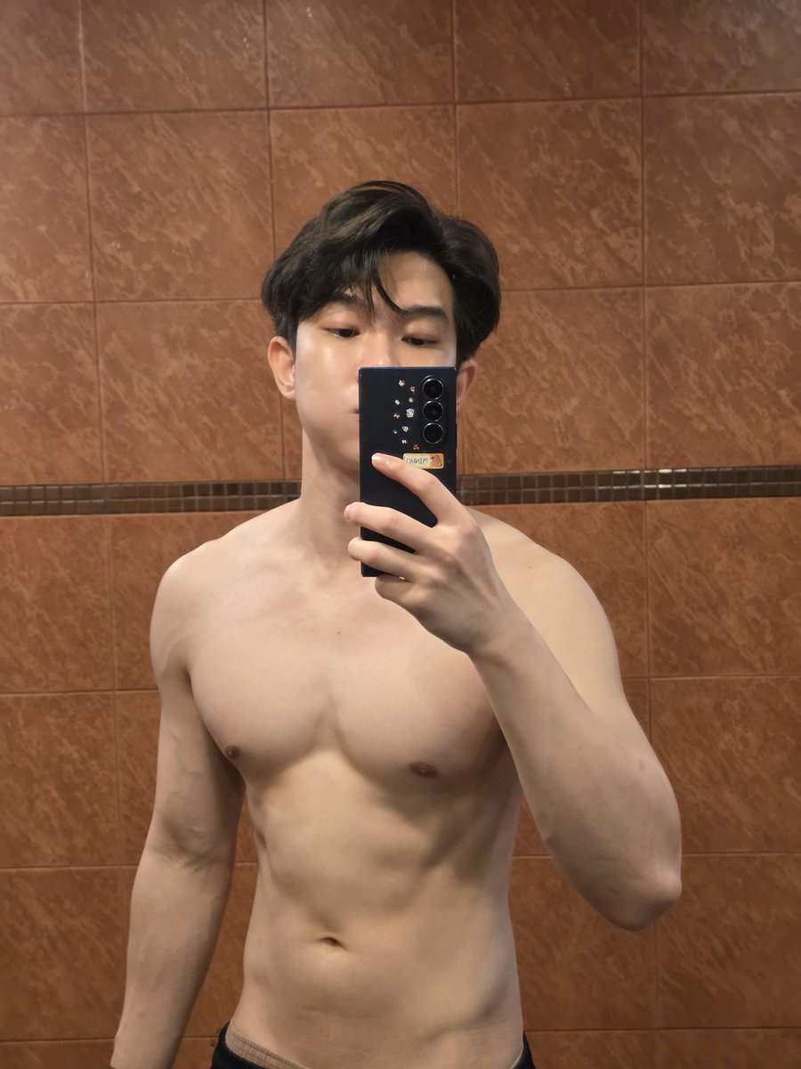 BrightMinho's tweet image. กล้อง Samsung ถ่ายคนเริ่ดจะตาย
— Galaxy Z Fold7

(แอบรอลุ้นสกินโทน Galaxy S26 Ultra มาก)