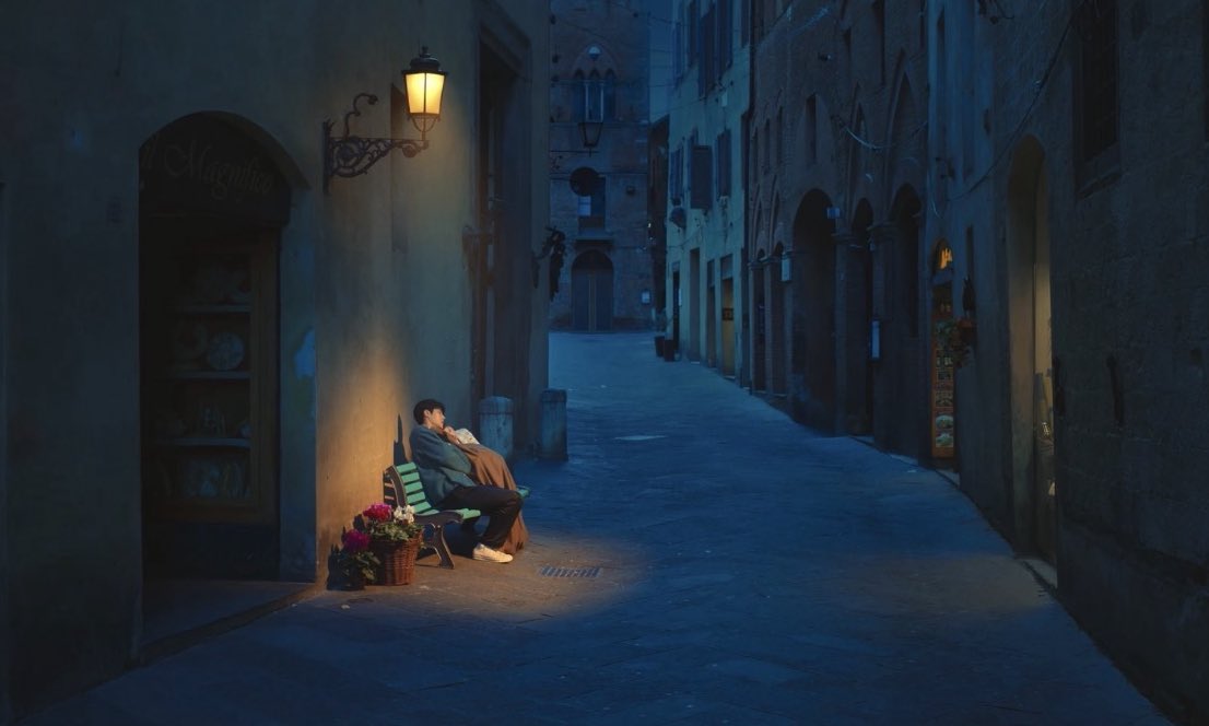 sonobakery's tweet image. went from being mad at each other to hojin putting his coat on her and resting on eo as they sleep 🥹 — #CanThisLoveBeTranslated