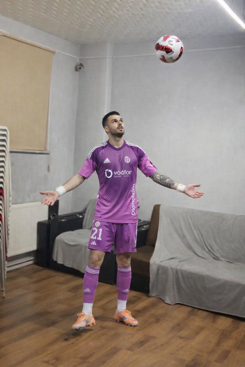 akrepstuff's tweet image. 