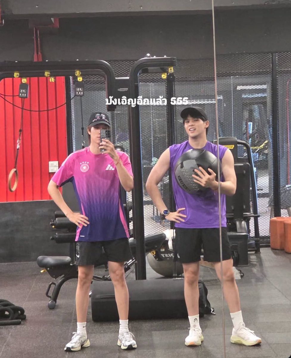 qt9nily's tweet image. อดีตเคยแรง สมัยย่าทวดเลยล่ะ