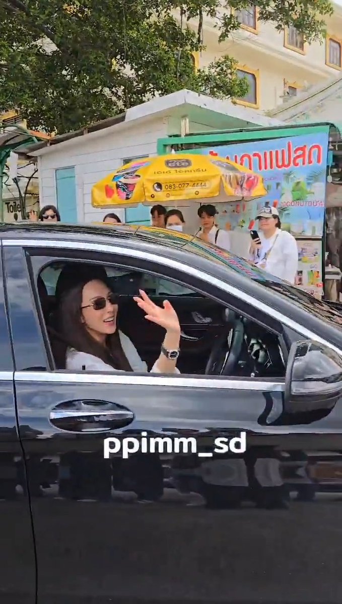 joyjune_'s tweet image. mercedes girl

#Enjoyyotdr #เอนจอยธิดารัตน์