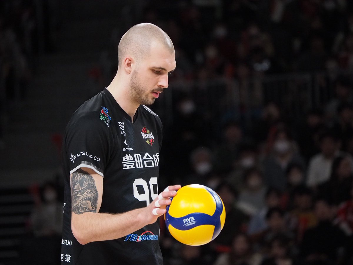 ZlG7wb's tweet photo. 🗓️2026.1.18(日) #SVリーグ
📍IGアリーナ

#ノルベルト・フベル  選手
#ウルフドッグス名古屋 https://t.co/rEu0Q6Efz4