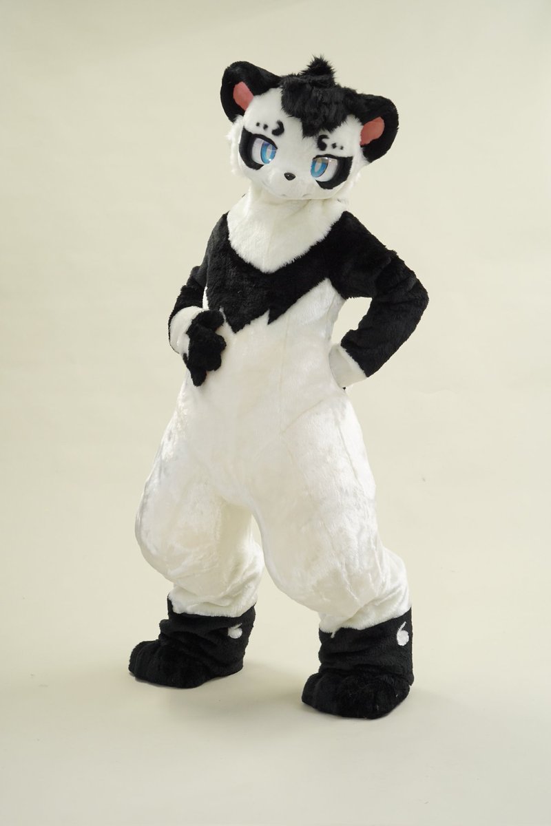 EEmaster tweet media