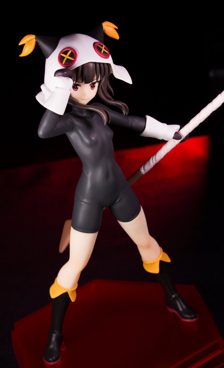 Winter Megumin's bodysuit is lethal! 😋
#このすば