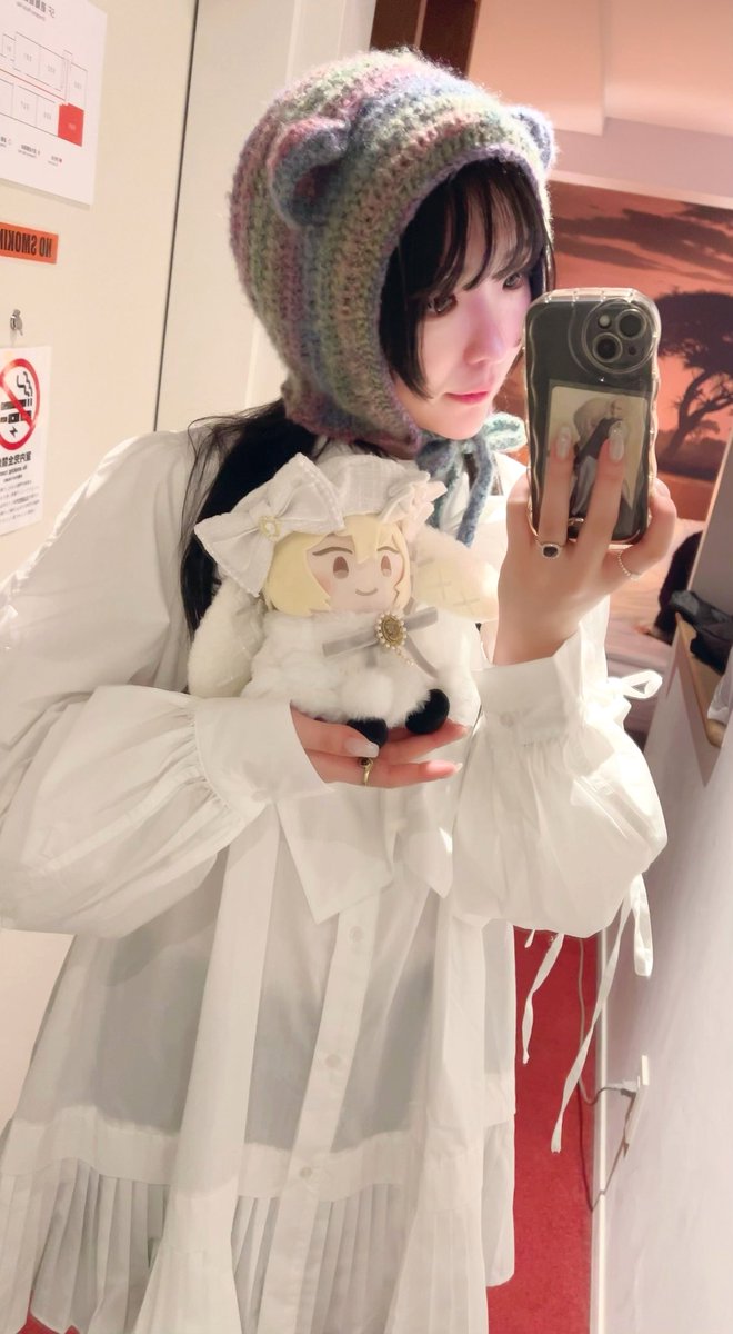 rabbit_070's tweet photo. レイナさん（@gingareina）とこのぬい服ちゃん、白カラーを何点かお迎えしました🤍⛄️❄️
今度の単騎出陣用に買った白のワンピースと合わせて着たくて💕
黄色は以前お迎えさせてもらったんだけど、白も可愛ィィ🫶 https://t.co/T9zV9eHq14