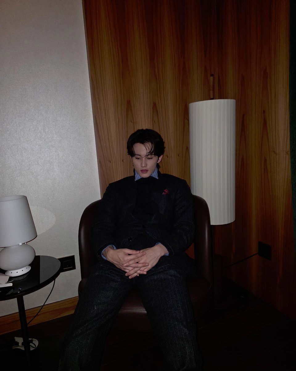 _markzlee's tweet image. 