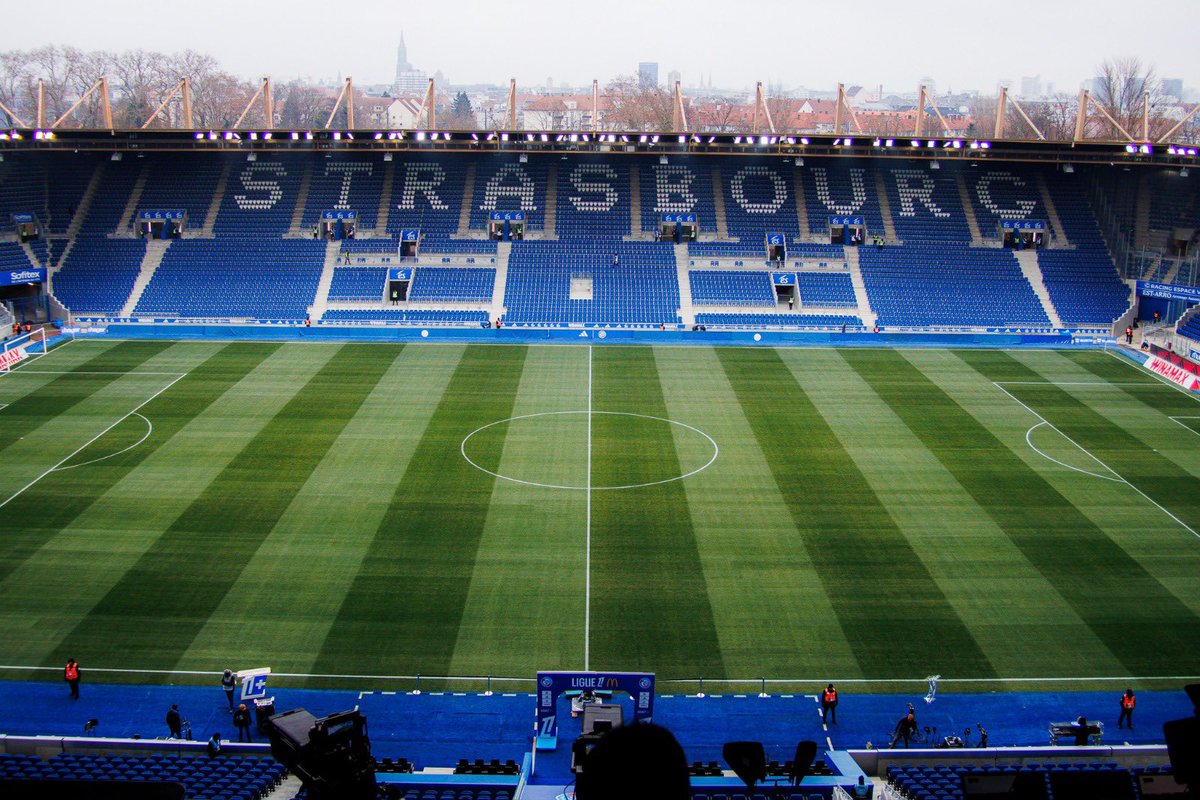 FC Metz ☨ tweet media