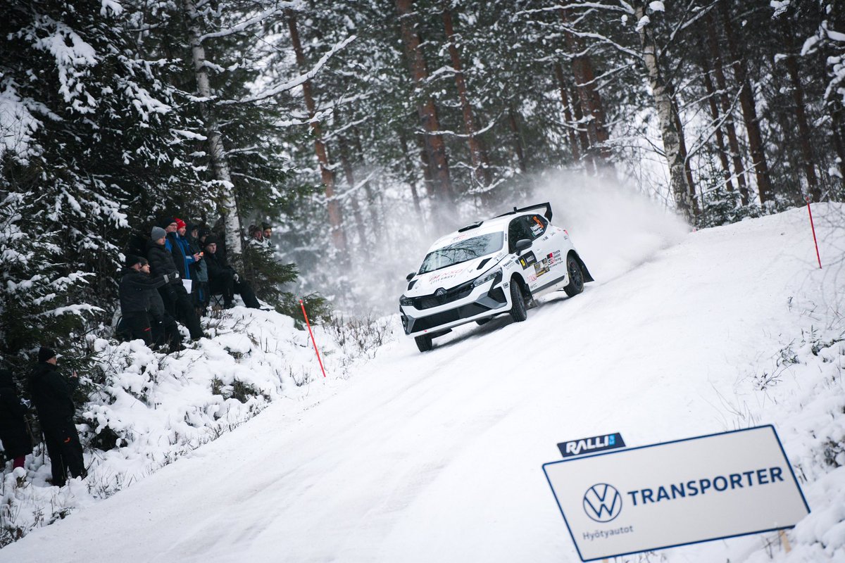 KantaYanaguida's tweet image. Rally3での初戦でしたが扱いやすく良い車だし、4駆はさらに運転が楽しいです😆
もっとドリフトっぽい走りが出来ます💨