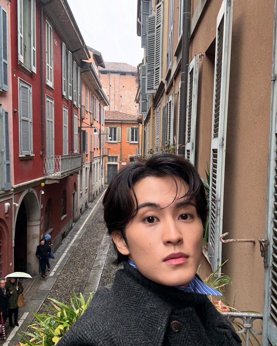 _markzlee's tweet image. 