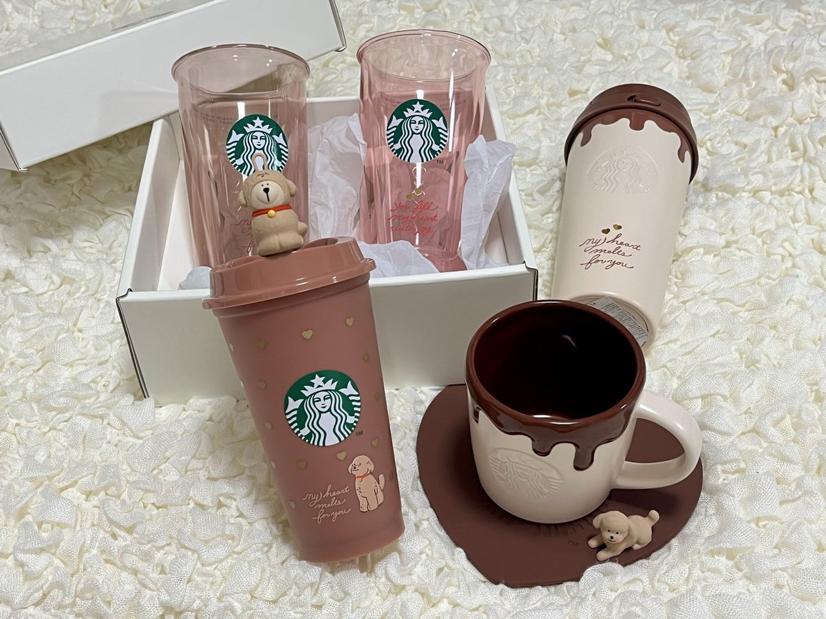 スタババレンタインの、オンラインで頼んだのも受け取れた🥰 絶望的な