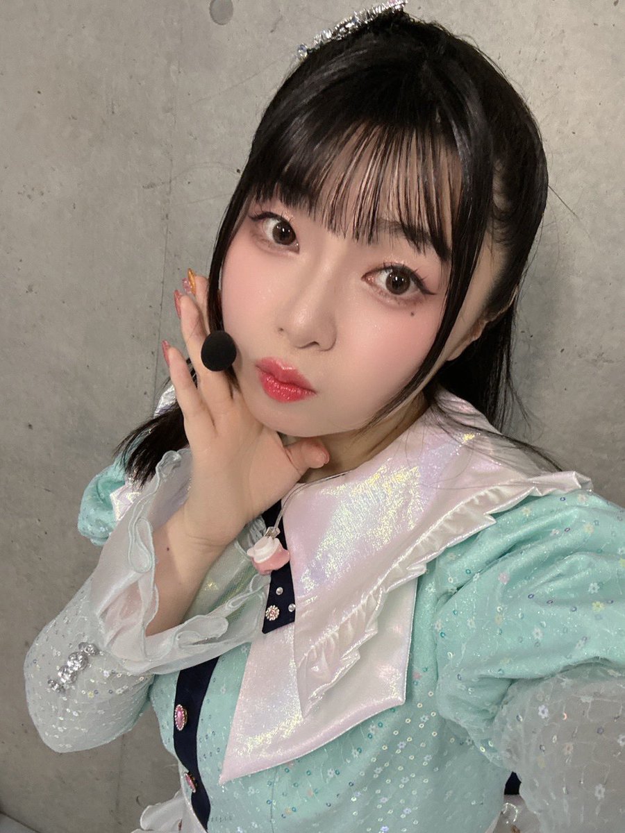 homoto_akina's tweet image. #虹ブンブンビー_day2
ご参加頂いたミツバチの皆さん！
ありがとうございました🌸🐝

SOL de ROSA と Bravo!
いかがでしたか？？

皆が沢山盛り上がってくれて、めちゃくちゃ楽しかったよ💕
トロッコも久しぶりに乗れて、みんなの近くまで行けて、幸せだった☺️

まだまだ #虹ヶ咲…