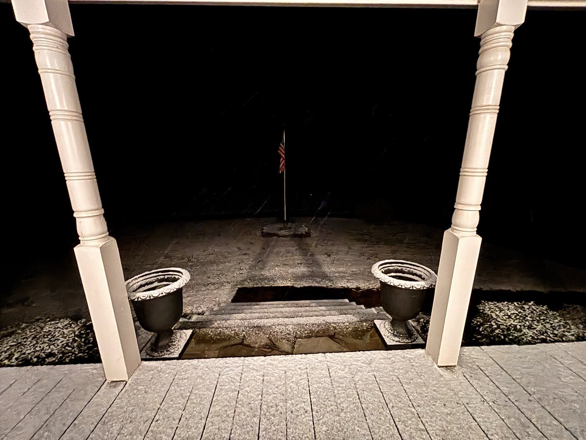 Beth Camp tweet media