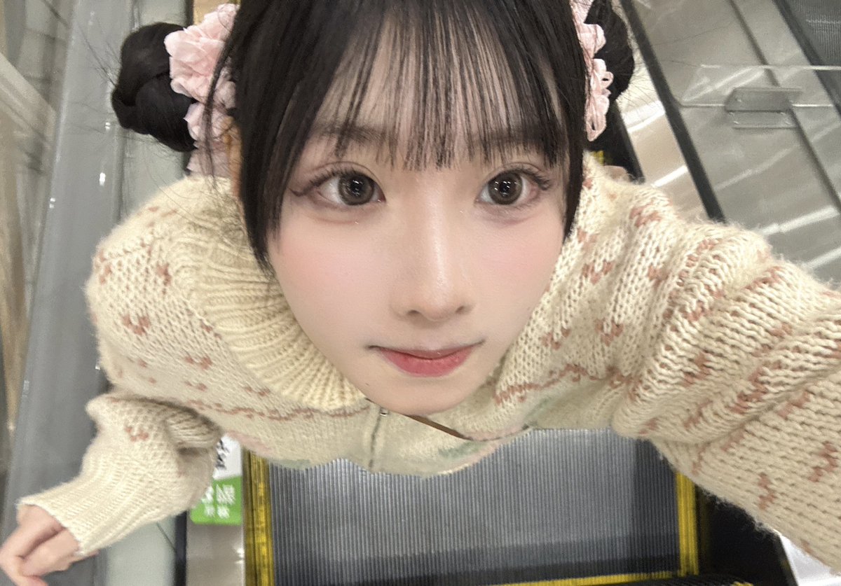 顔を見せたい‼️‼️と思って撮ったらトンデモアングルになったもの！笑
 #CODERUSH  #福岡アイドル