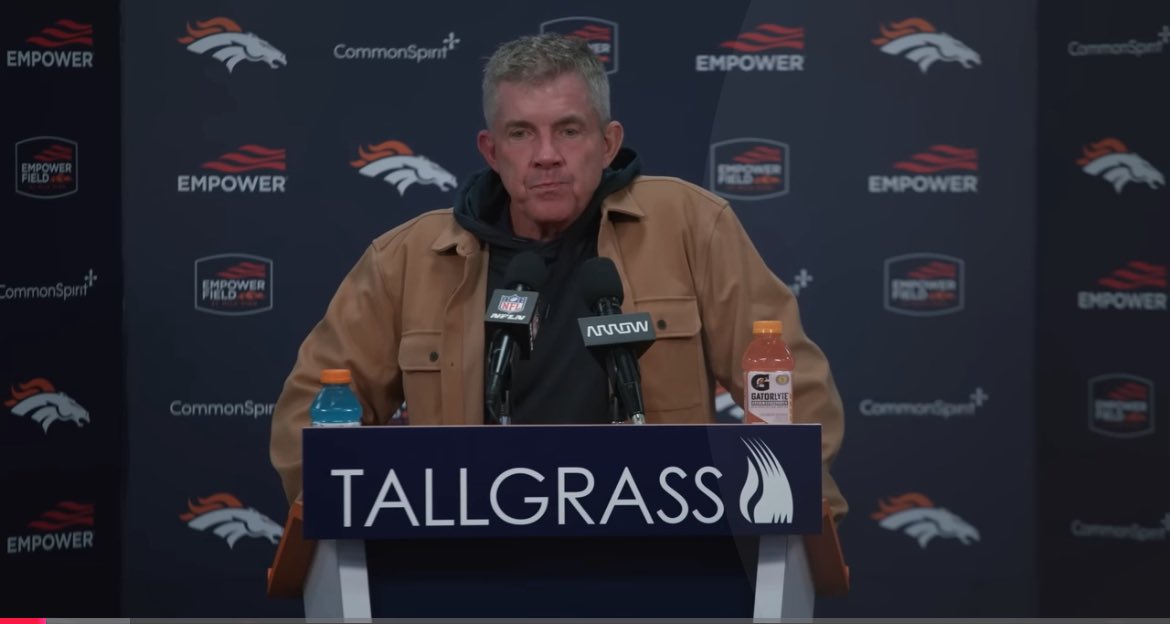 Was weiß der Typ eigentlich über „Bone Surgery“ 🤭 #NFL