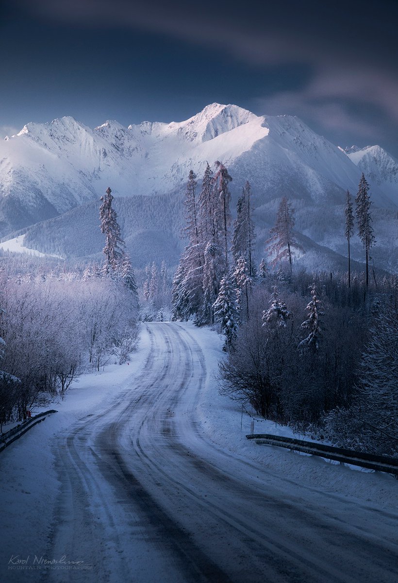 Widok na Tatry z Głodówki

fot. Karol Nienartowicz - Mountain Photographer