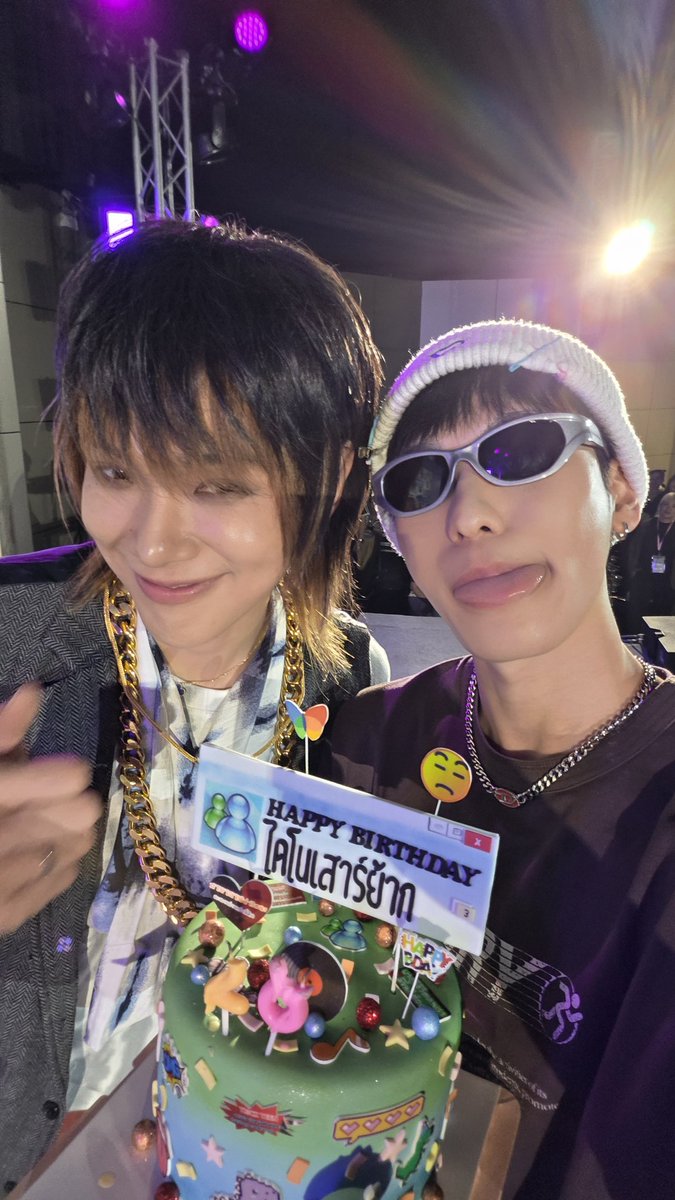 TOTOGABACK's tweet image. Y2k เราอาจจะต่างกัน 😅
DAOU lnw za 28
#DAOUJOYJOYDAY2026