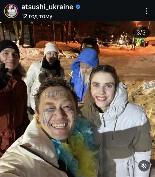 DevanaUkraine's tweet photo. Yaroslava Maguchykh with a Japanese fan who came all the way to Lviv for the competition https://t.co/kXqaFfYdr0