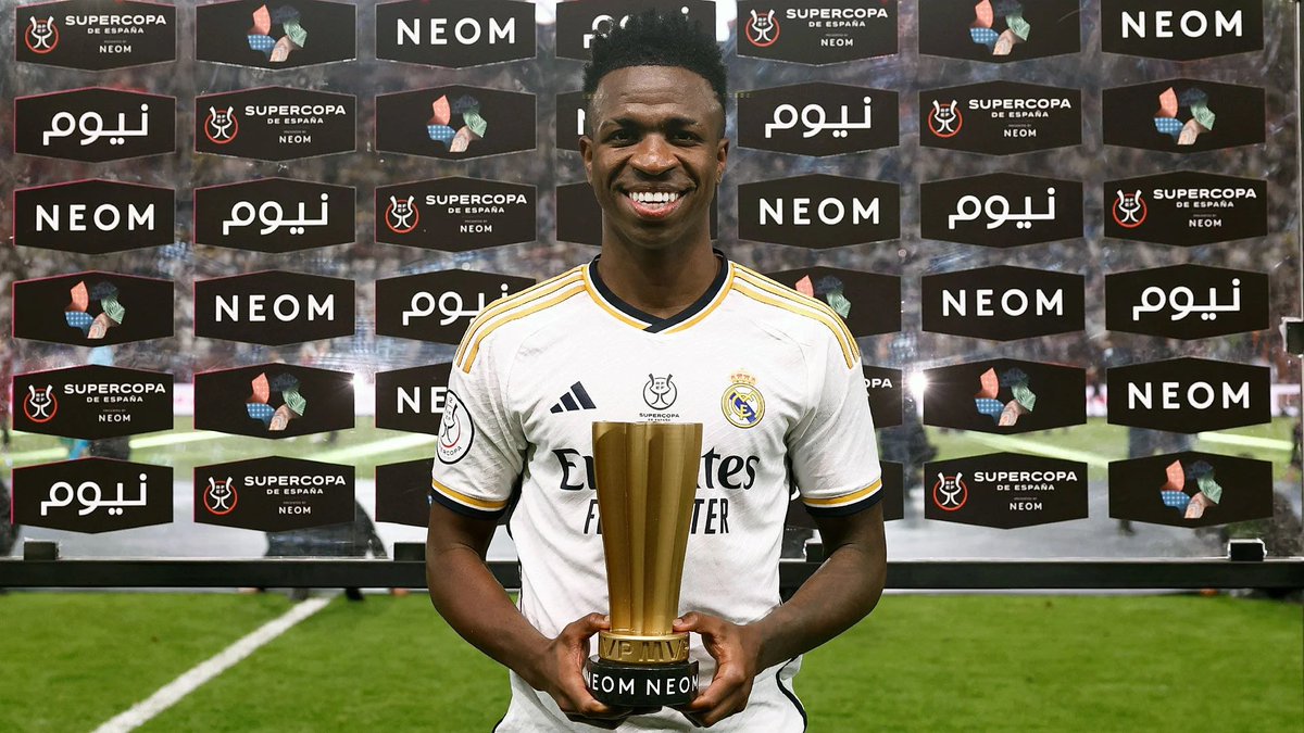 ㊙️ #ViníBalonDeOro tweet media