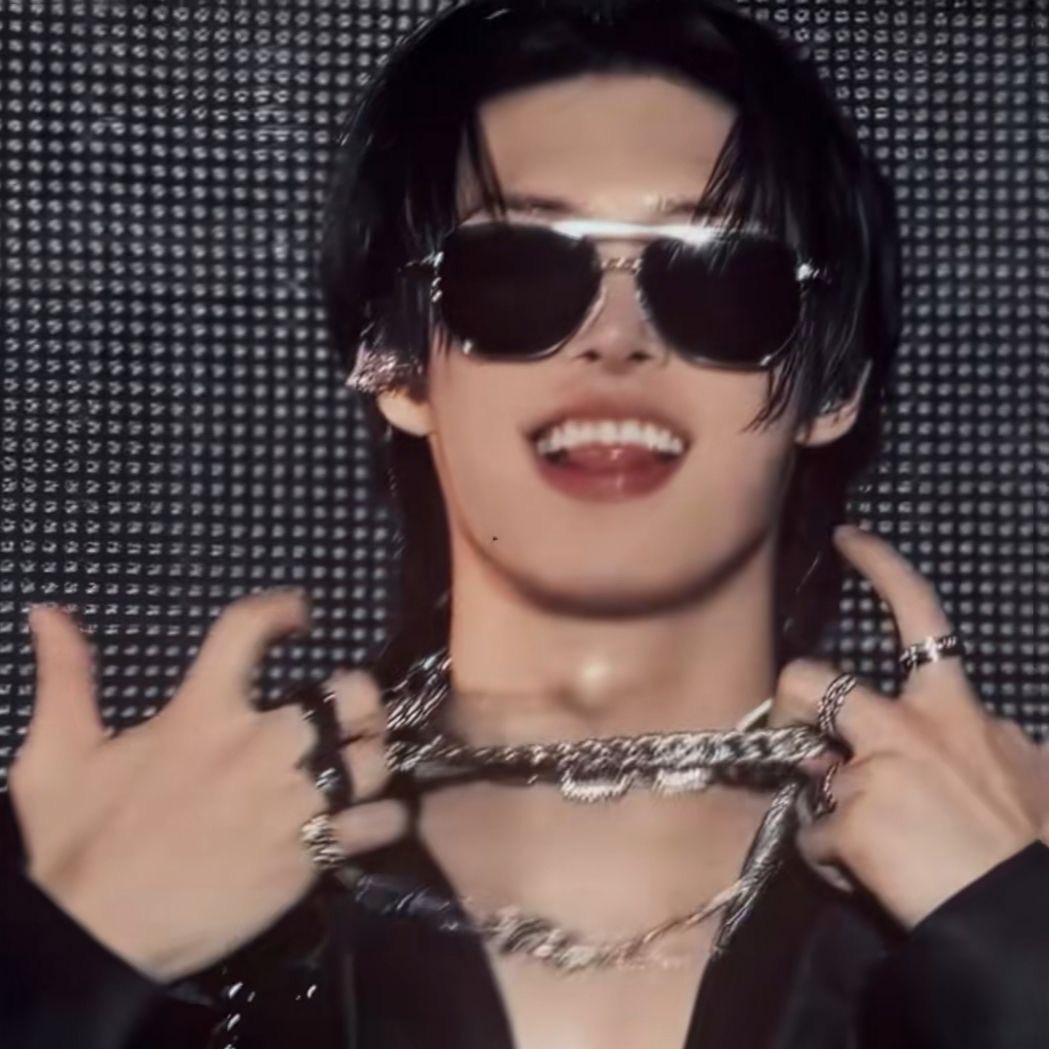 n01likemingi's tweet image. duh