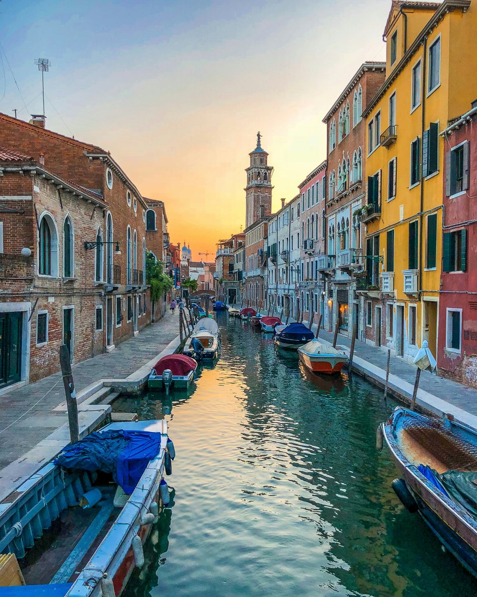 13amStudio's tweet image. Project 195 | Country 12

Italy 🇮🇹

Italy joined Project 195 as one of the project’s most represented countries, reflecting its long-standing influence on global art, design, and visual culture.

Situated in southern Europe and extending into the Mediterranean, Italy has played a…